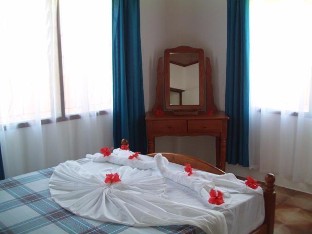 Seashell Self Catering Villa Grand Anse  Exteriör bild